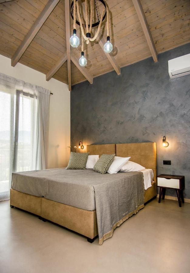 Luxury Villa Chrisi Svoronata Exterior foto